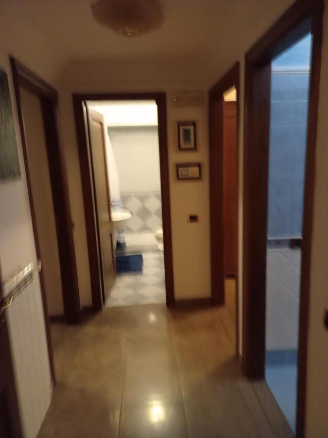 Appartamento Deluxe Centrale, Гаэта Экстерьер фото
