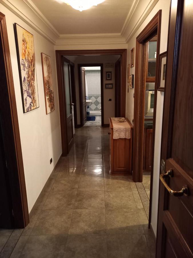 Appartamento Deluxe Centrale, Гаэта Экстерьер фото